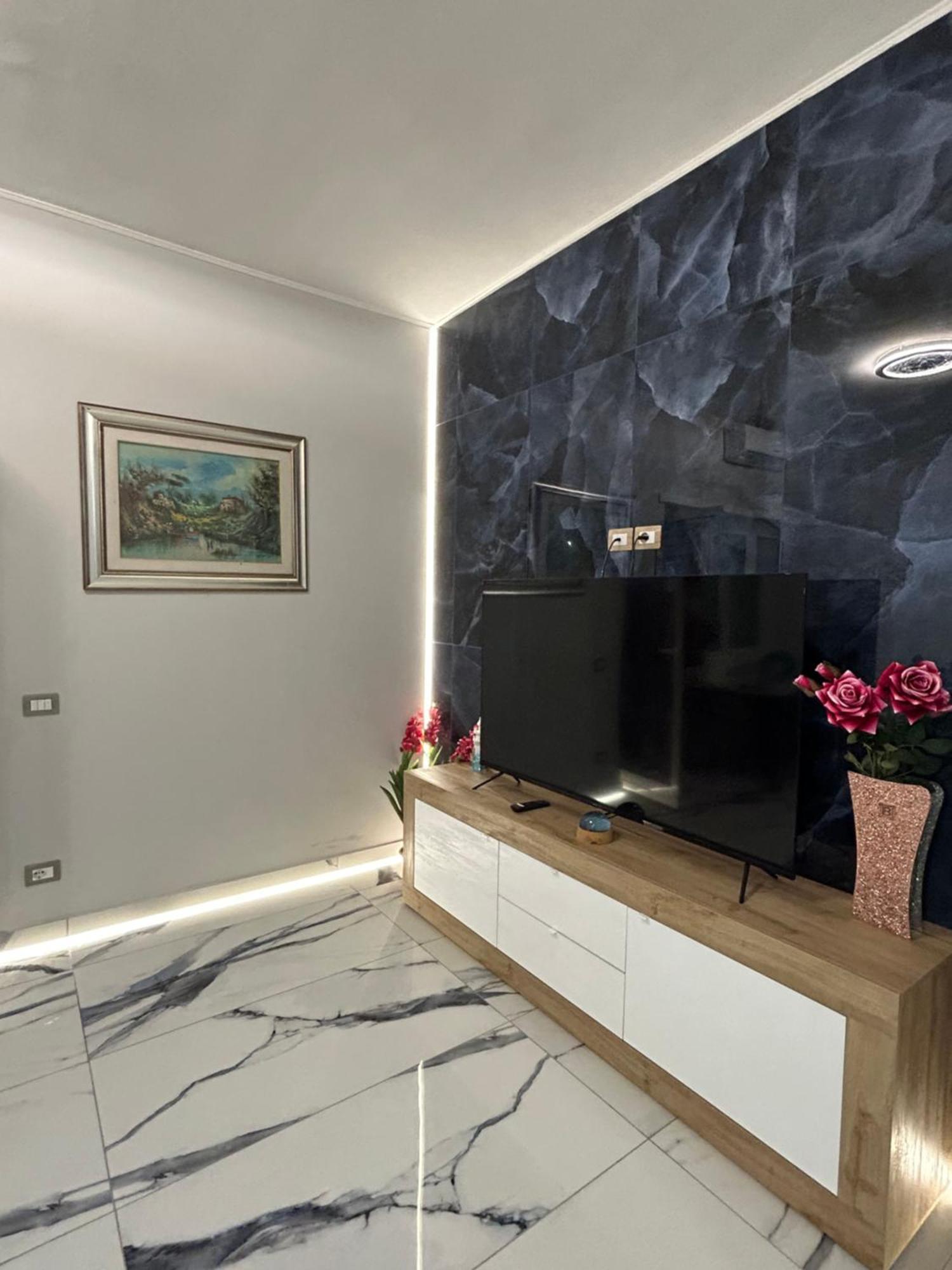 Apartamento Front Sea Luxury Lido di Ostia Exterior foto